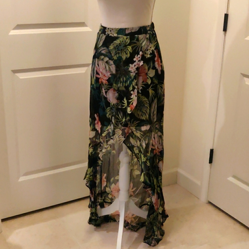 Guess floral hi low skirt sz 27